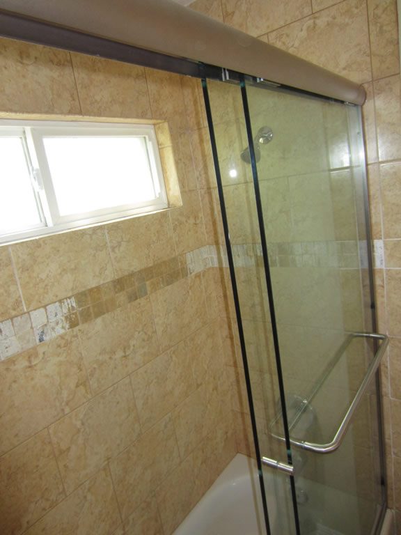 Sliding Bi Pass Shower Door Patriot Glass And Mirror San