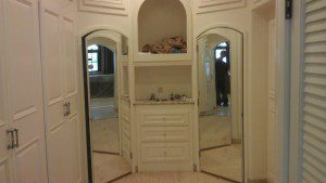 Arched Mirrored Doors