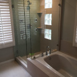 Tub And Shower Glass Enclosure
