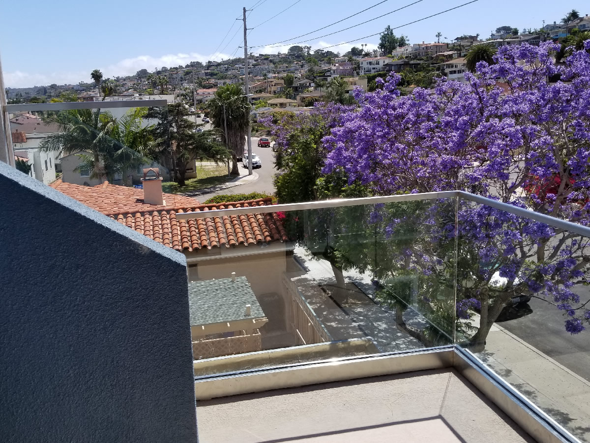Tempered Glass Railing With Stainless Top Rail Point Loma