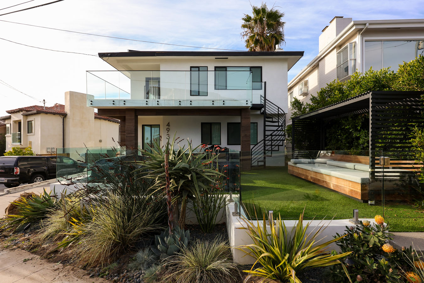 Featured image for “FEATURED: Custom Frameless Glass Railing Installation in Pacific Beach”