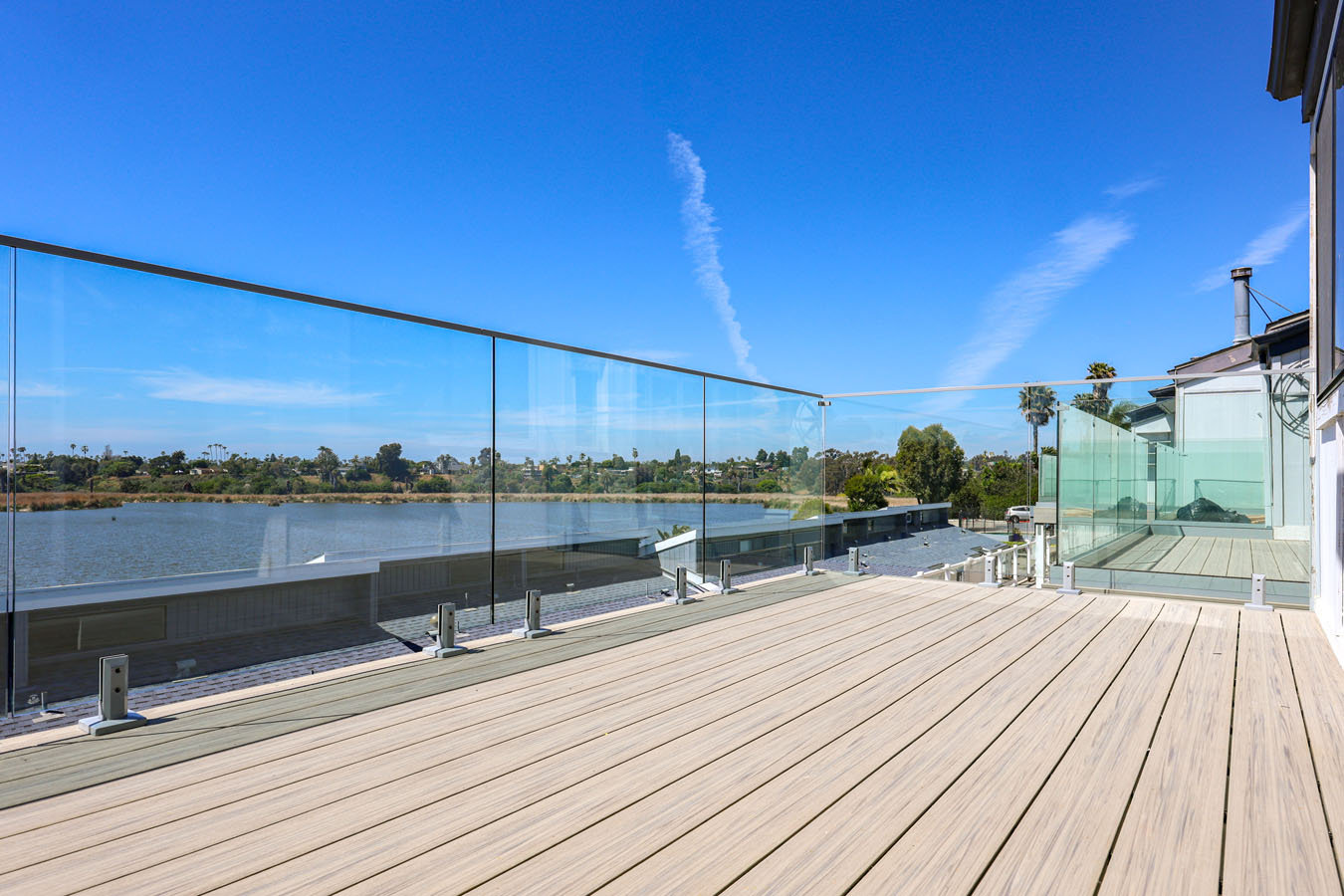 Featured image for “Commercial Glass Railing System – 12 Unit Coastal Property, Carlsbad, CA”